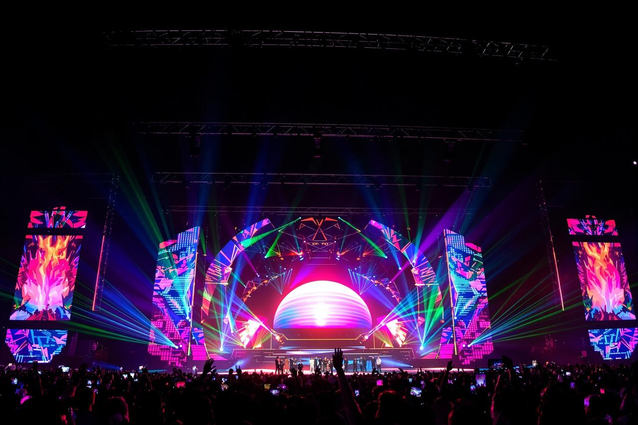 某女团成员被曝私下性格与台前判若两人，前助理发文揭秘